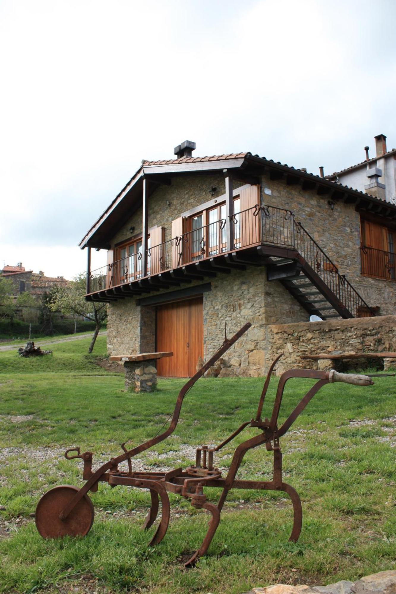 Can Tubau - Casa Rural - Apartaments Campelles Buitenkant foto