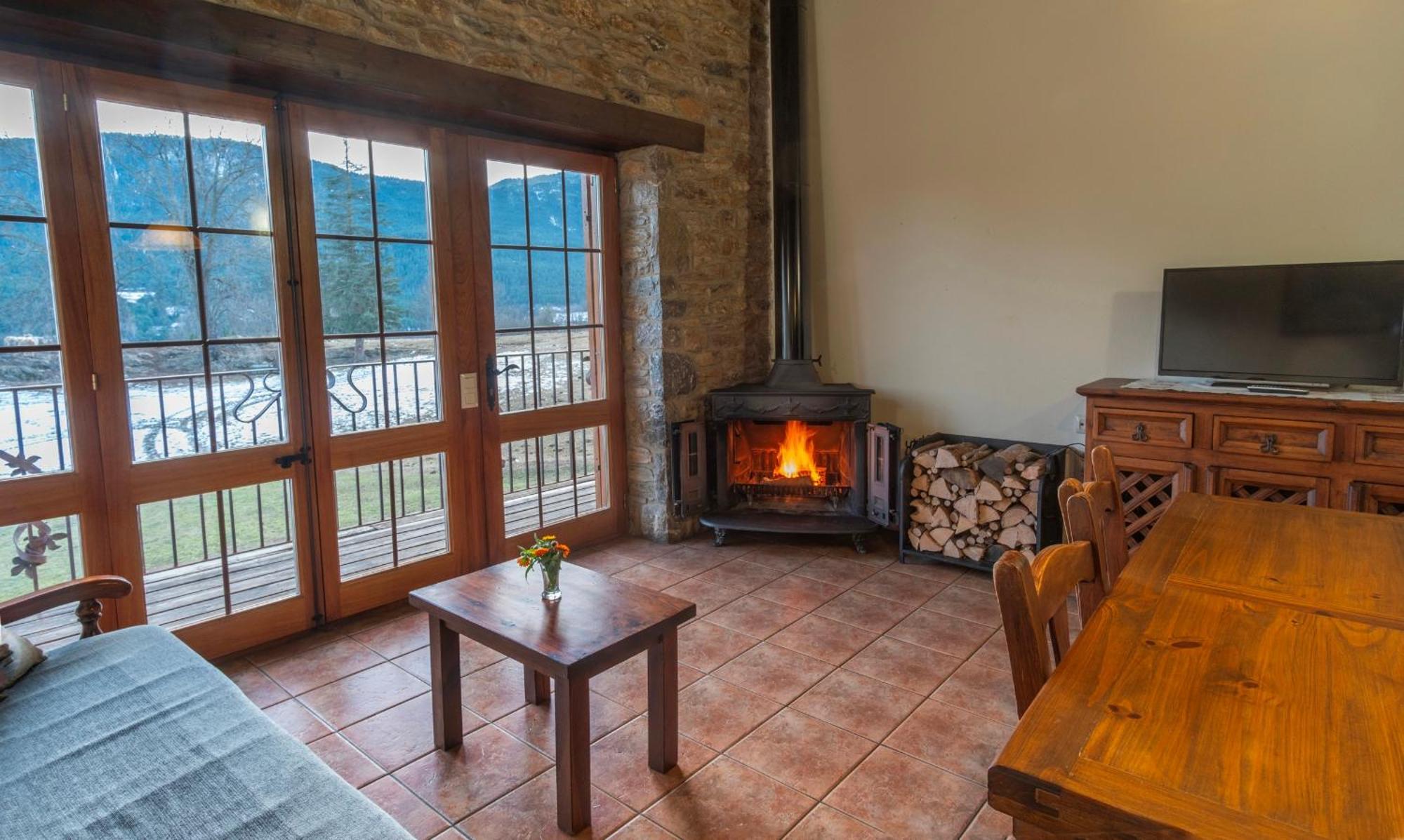 Can Tubau - Casa Rural - Apartaments Campelles Buitenkant foto